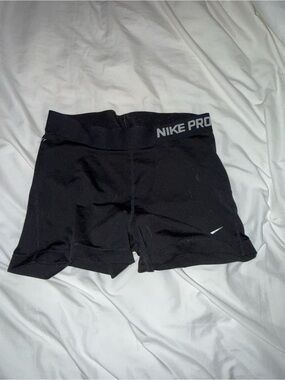 Nike Black Women's Pro Short-Length Training Shorts